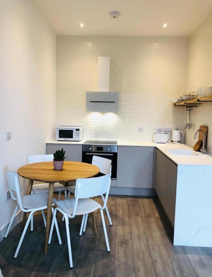 See Our Amazing Score At The Kepties - 5 X Luxurious Serviced Apartments - With Gardens - Fully Equipped - Free Parking - By Orion Short Stays - See Our Other Individual Listings --- This Is For Brand Awareness Only --- Arbroath Buitenkant foto