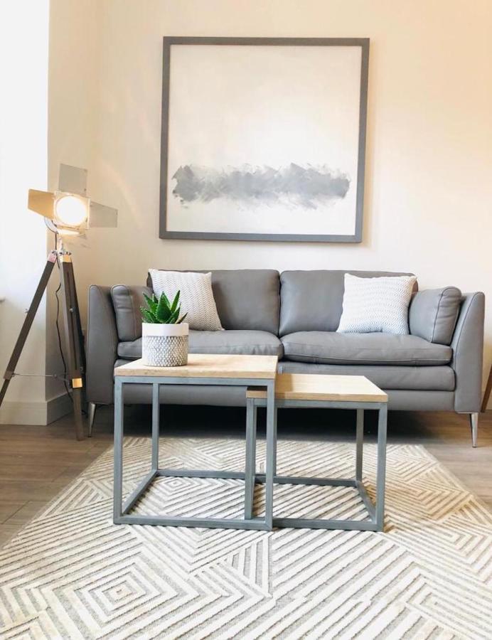 See Our Amazing Score At The Kepties - 5 X Luxurious Serviced Apartments - With Gardens - Fully Equipped - Free Parking - By Orion Short Stays - See Our Other Individual Listings --- This Is For Brand Awareness Only --- Arbroath Buitenkant foto