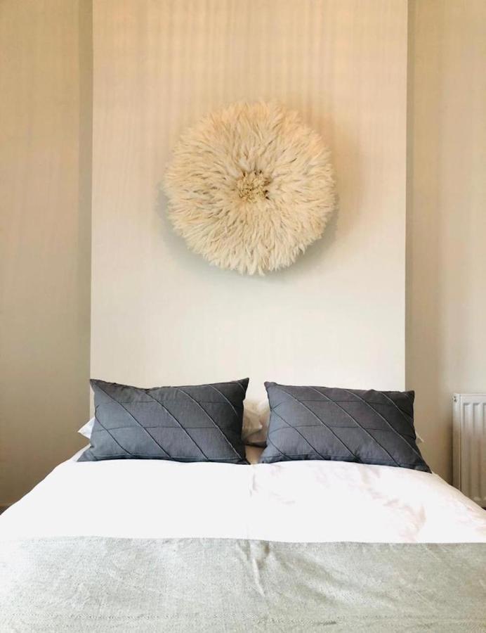 See Our Amazing Score At The Kepties - 5 X Luxurious Serviced Apartments - With Gardens - Fully Equipped - Free Parking - By Orion Short Stays - See Our Other Individual Listings --- This Is For Brand Awareness Only --- Arbroath Buitenkant foto